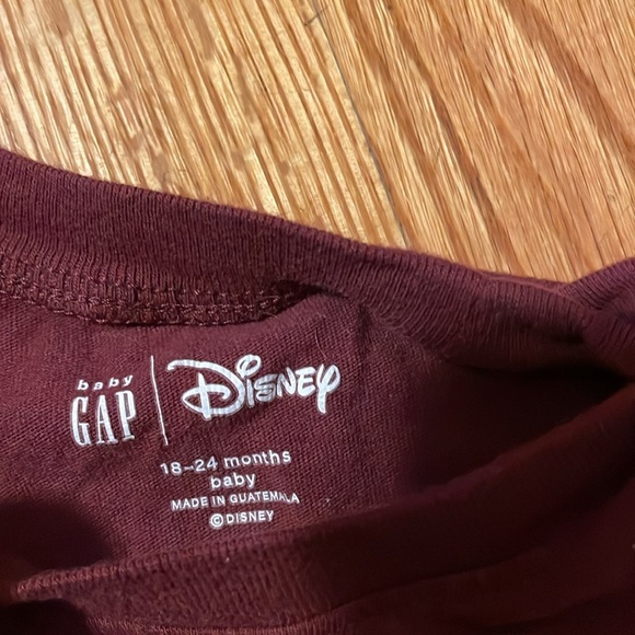 GAP Disney shirt, size 18-24 months - Picture 2 of 2